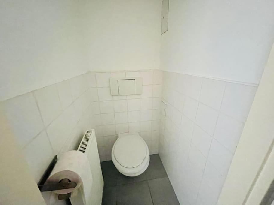 Apartament Cosy Flat With Huge Terrasse! Long Or Shortterm Wiedeń Zewnętrze zdjęcie