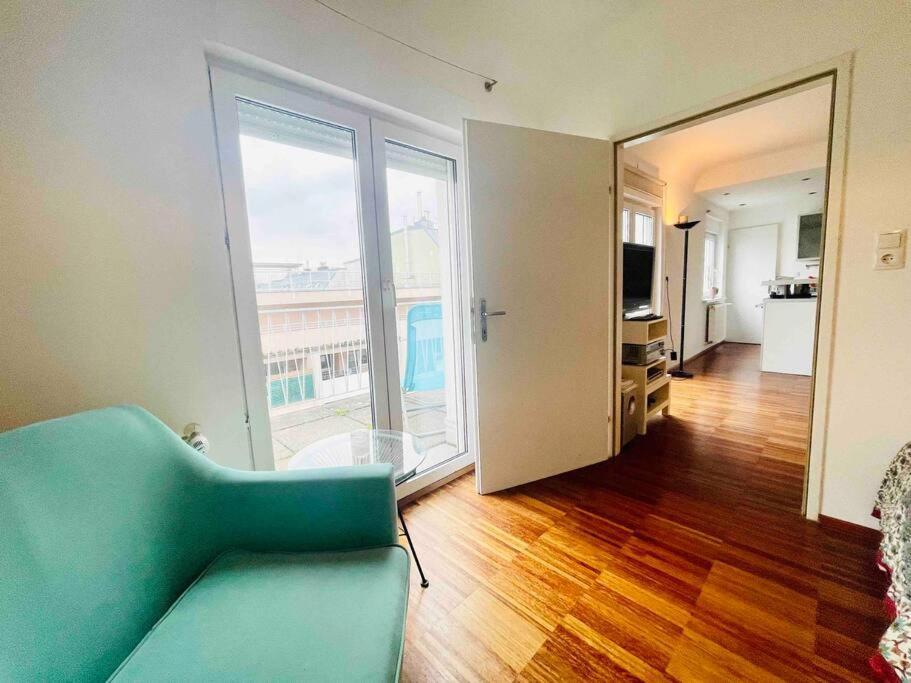 Apartament Cosy Flat With Huge Terrasse! Long Or Shortterm Wiedeń Zewnętrze zdjęcie